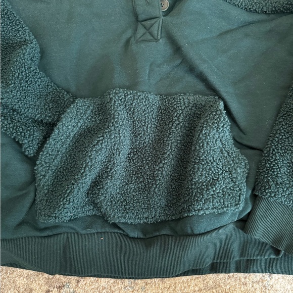 Warm pullover - Picture 2 of 4